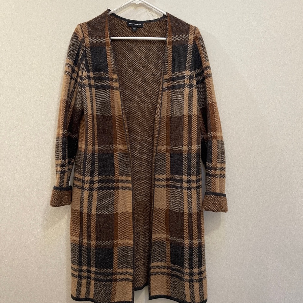 Cozy Plaid Open-Front Cardigan